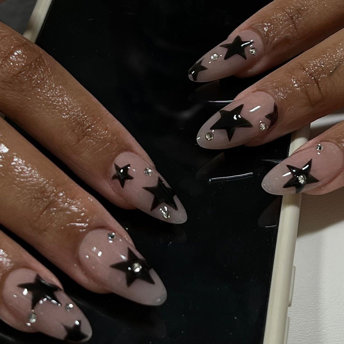 24 Adet Pentagram Desenli Takm - Nail Art Press On incelemesi ve fiyatı