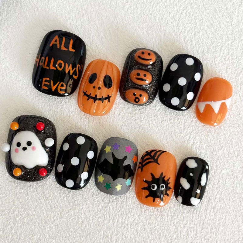 10 Adet Cadılar Bayramı Korkul - Nail Art Press On incelemesi ve fiyatı